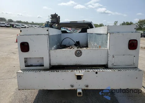 2001 Dodge Ram 2500 z USA, uszkodzony, nr VIN 3B7KF23671G234040